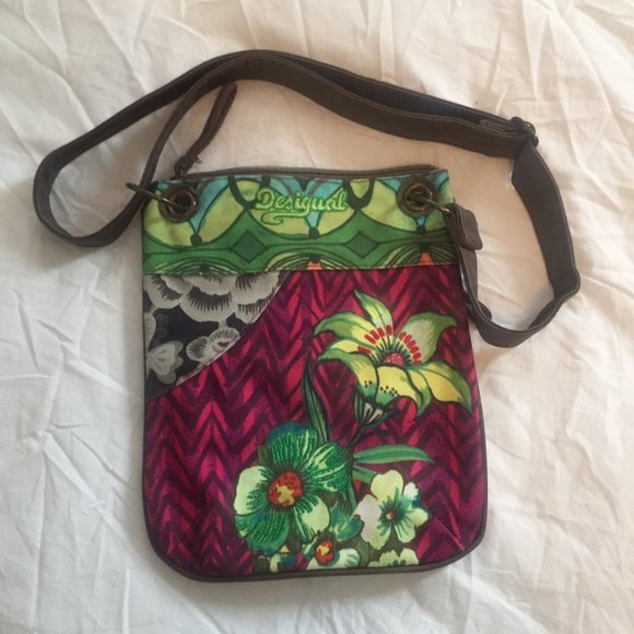 Desigual purse - NWOT - Picture 2 of 3